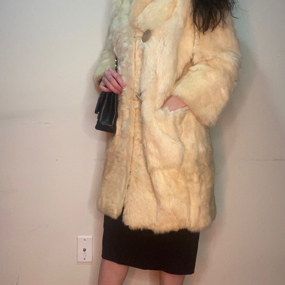 Midi length Rabbit fur coat light yellow small - Picture 3 of 16